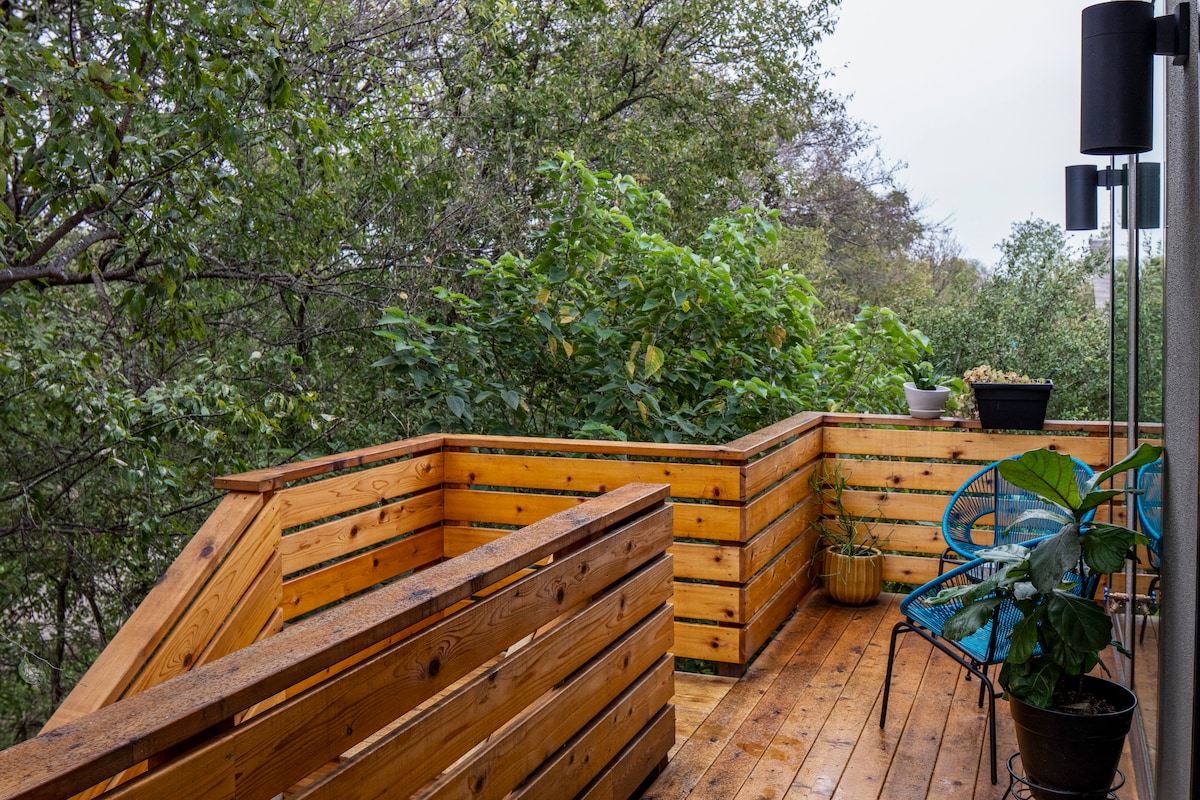 Shadetree Studio located in East Austin