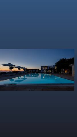Panoramic Sunset View Villa w./ Private Pool gallery image 4