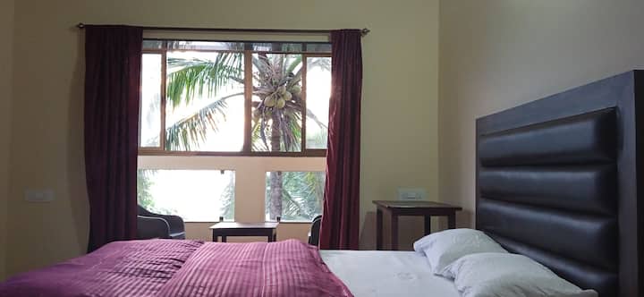 Dormitorio 1 con vista al mar. 