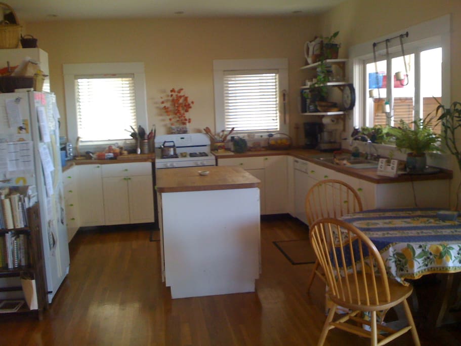 Kitchen w/ Ocean View