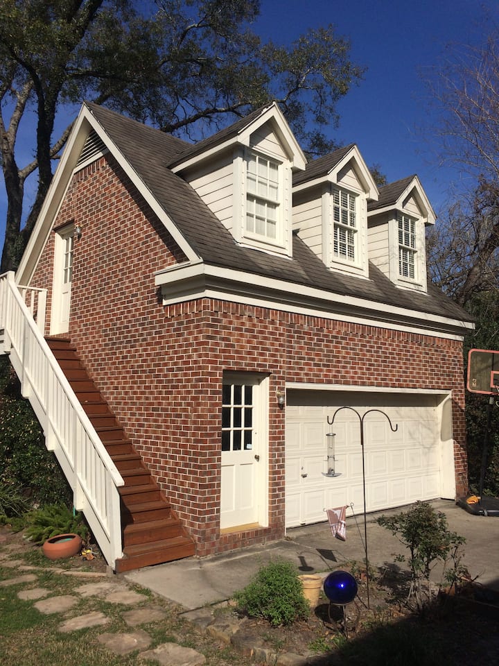 Bellaire Vacation Rentals & Homes Texas, United States Airbnb