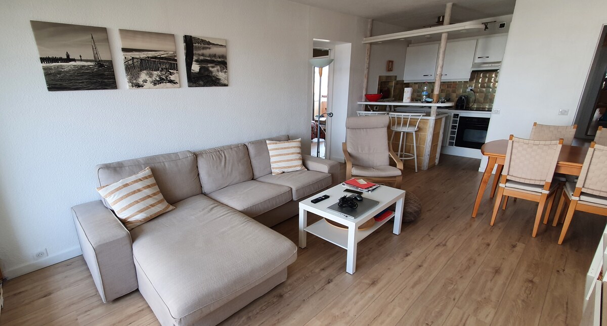 Propriété Airbnb réussie: Capbreton Marina – 3-room 4/5 people, pool, 5 bikes à Capbreton