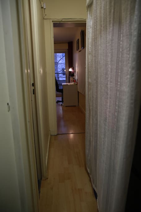 Couloir d'entrée un peu étroit