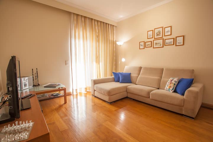 City Beach | Pool & Tennis Court - Madalena