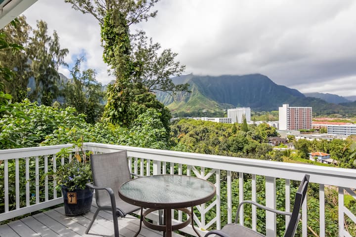 Lovely Hilltop 3 Bedroom Cottage, Beautiful Views! - Kaneohe