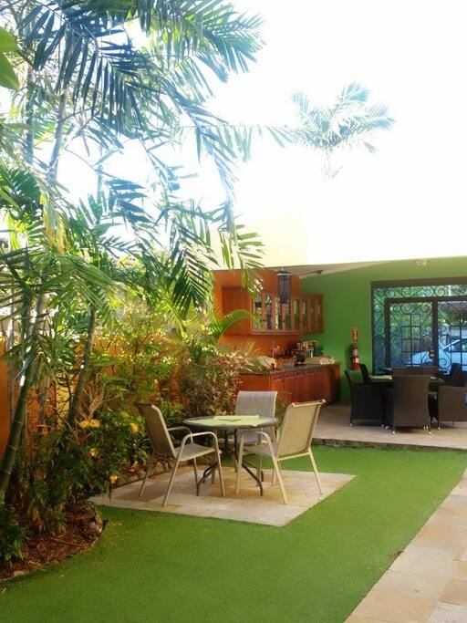 East Garden Lanai