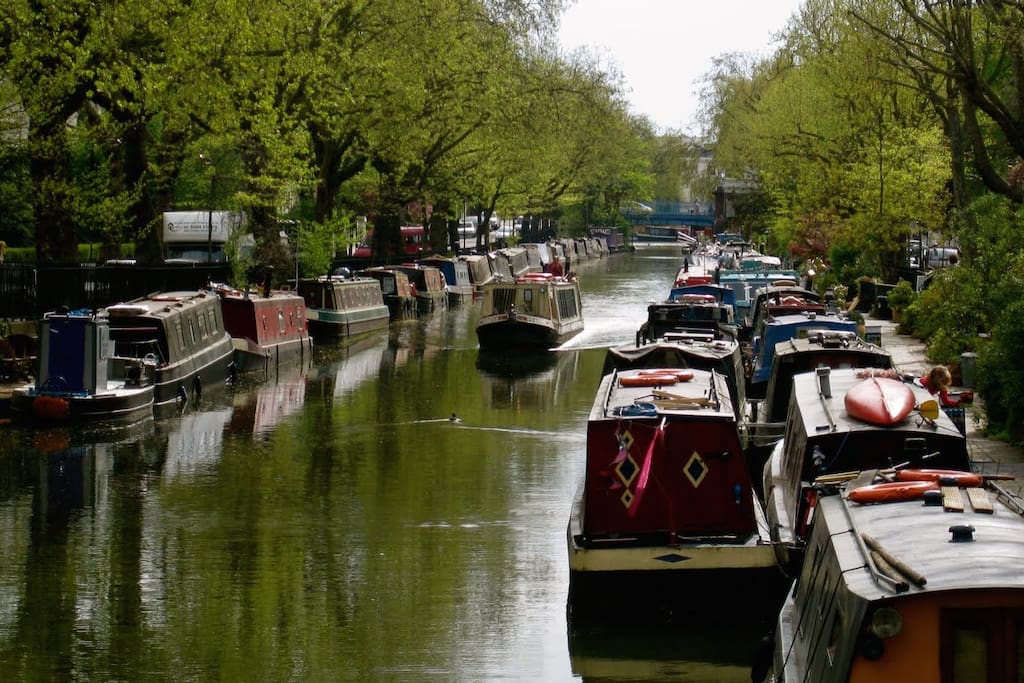 Walk along the canal to hackney Wick