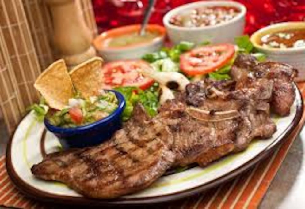 hospedaje y cena