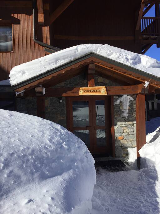 entrée chalet edelweiss