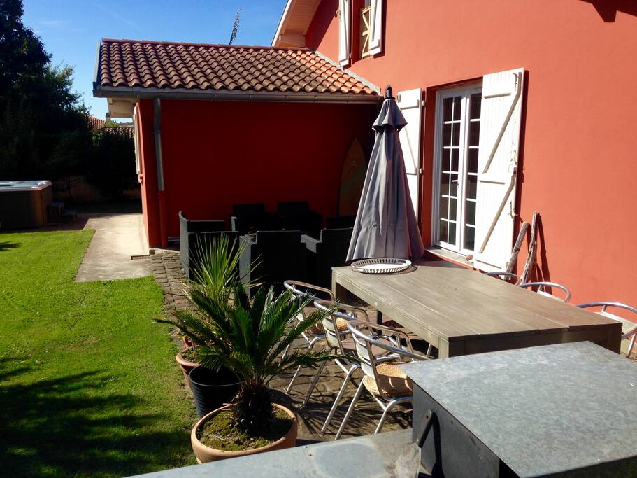 terrasse et salon de jardin de la maison 1