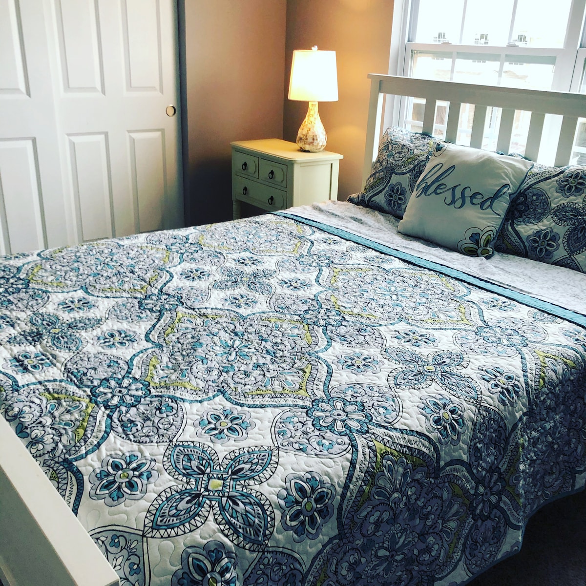 Very comfortable bed with a 3" memory foam mattress topper. It may be removed if it is too soft for your comfort! Either I or my housekeep will vaccum and lightly dust biweekly. You will be reminded 24-48 hours in advance.