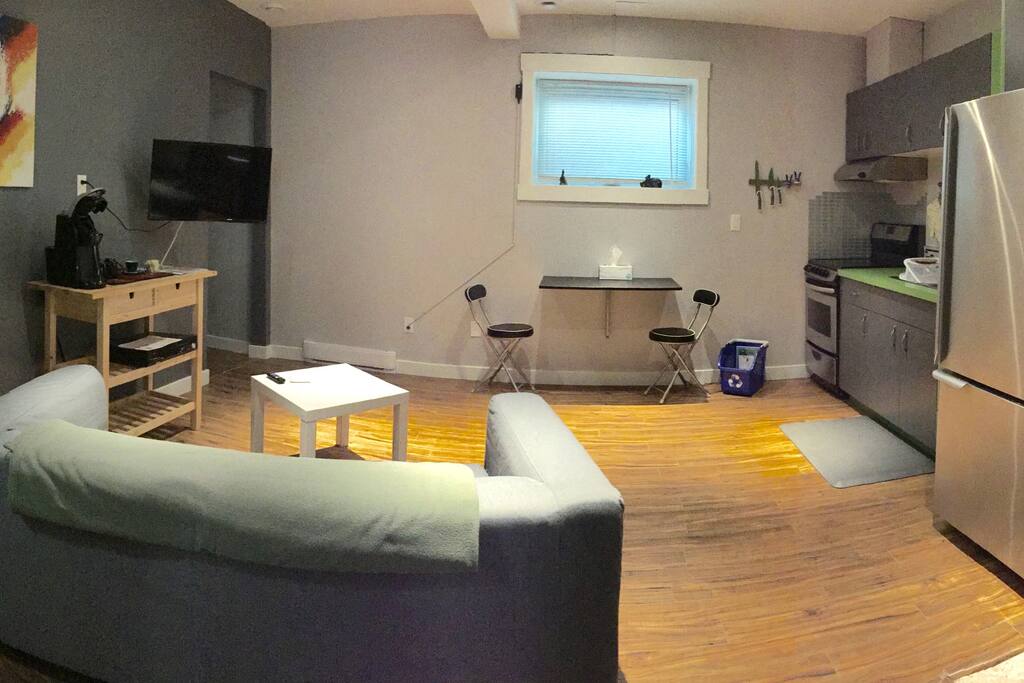 Large private space to watch a flick, warm up some soup, or play cards.