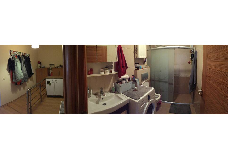 entree & bathroom