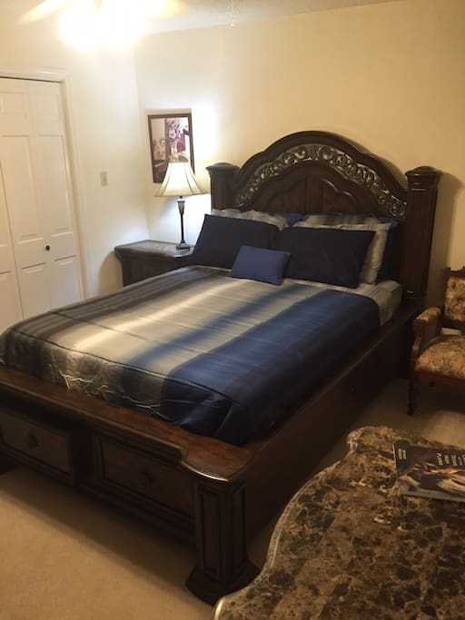 Queen Room