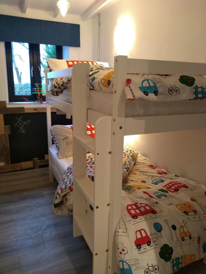 Bright and fresh childrens bunk room