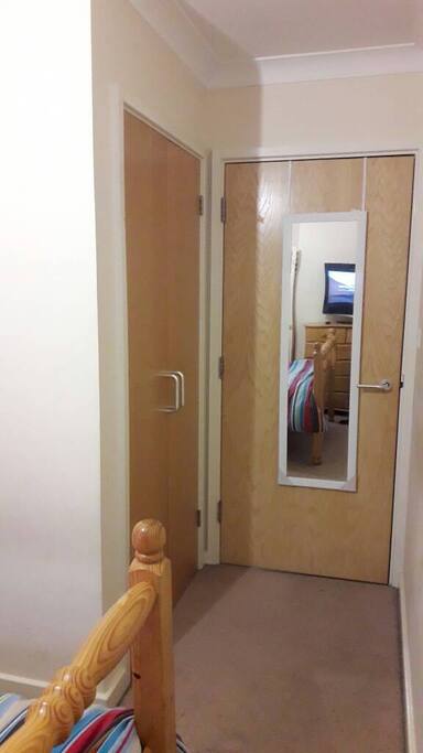full length Mirror & deep walk in wardrobe