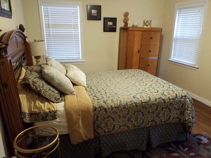 غرفة النوم 1