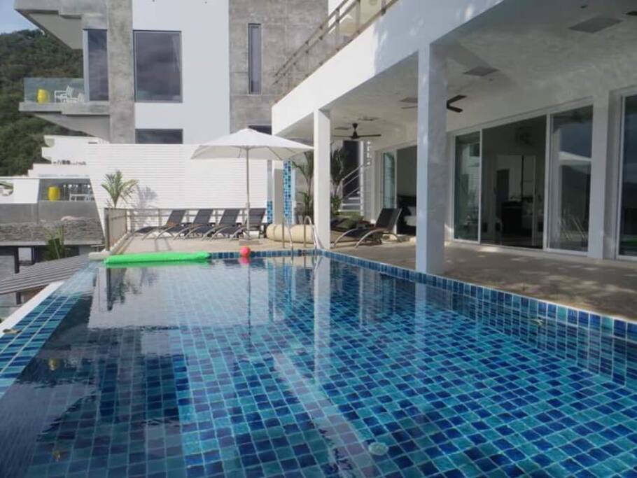 Swimming pool and terrace