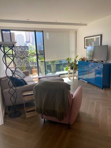 Spacious 2 bed apartment, great location gallery image 4