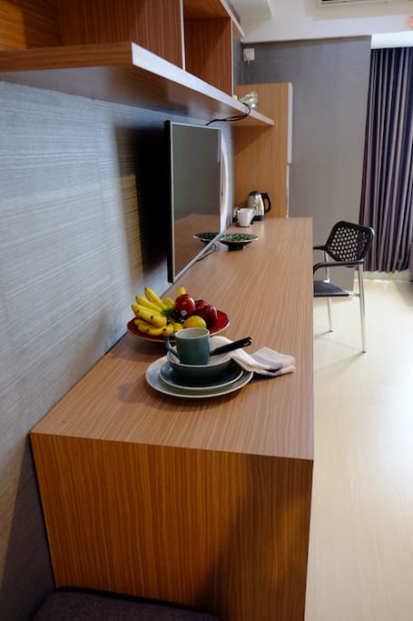 Spacious Table