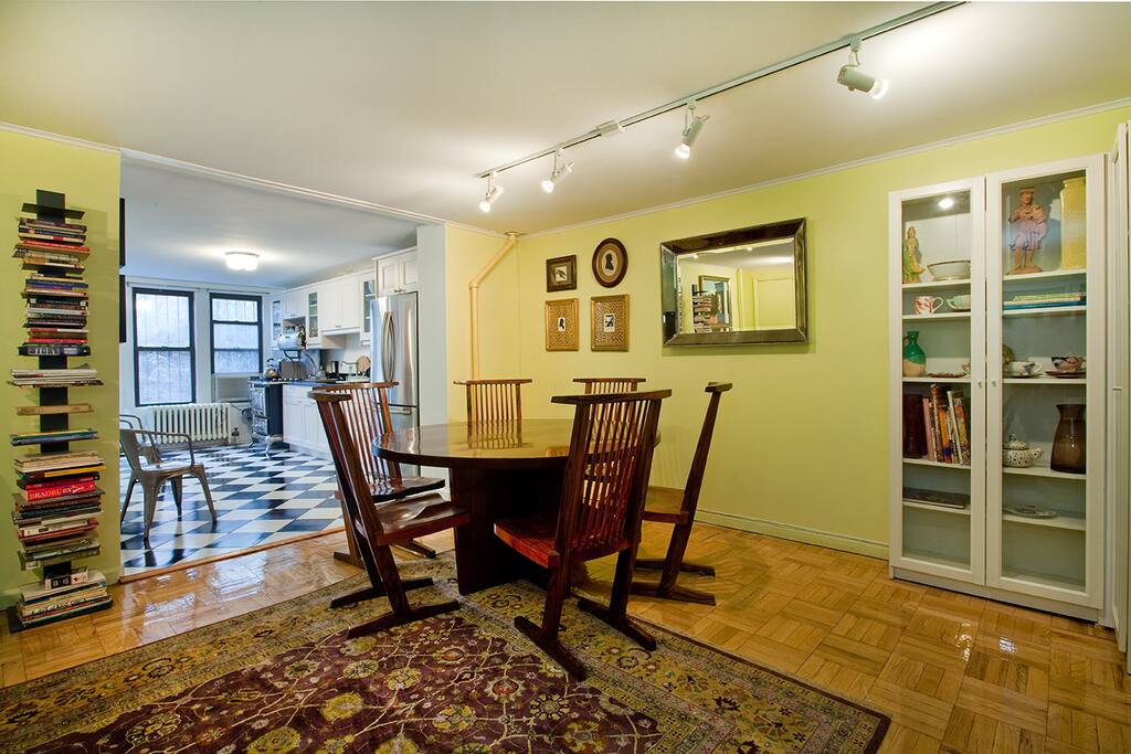 Living, dining and kitchen area seen from entrance door
