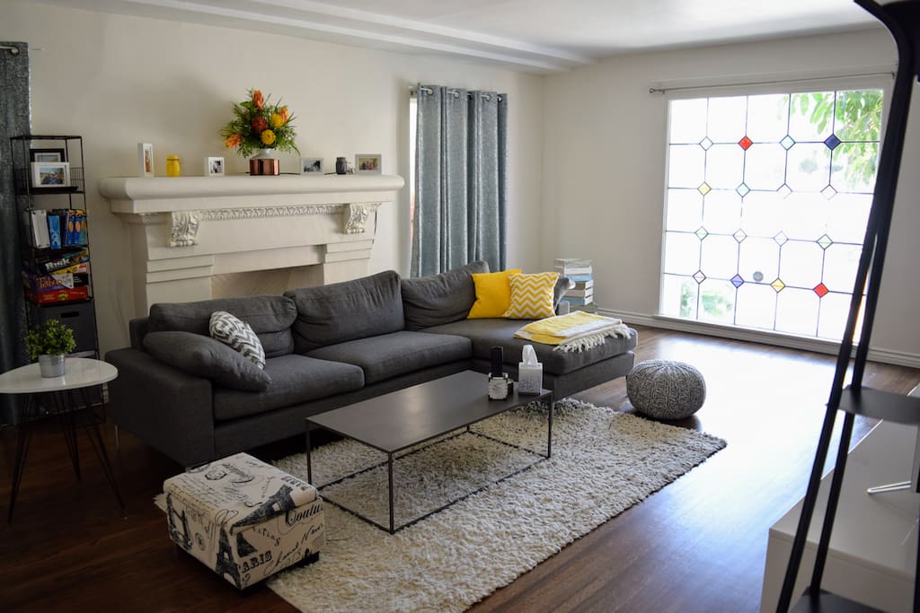 Family Room (Shot #1)
