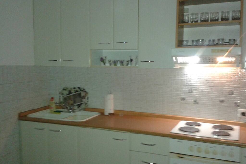 kitchen - kuhinja