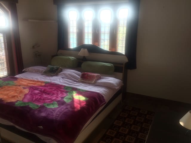 Holistic Homestays - (2) Double Room with a view