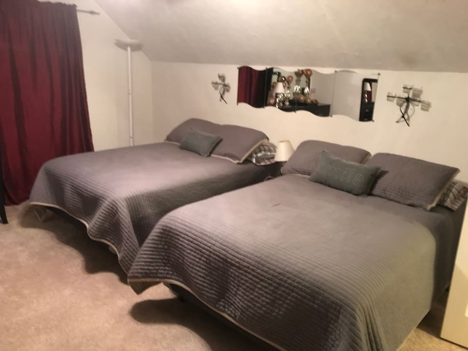 2 full size bed