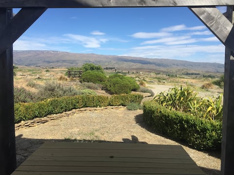 Successful Airbnb property: Butchers Point B&B in Central Otago District