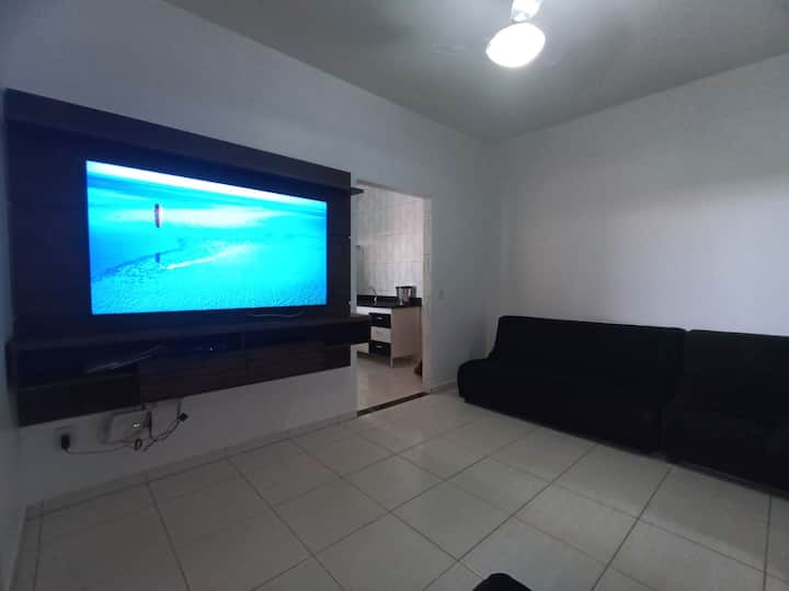 Casa Em Caldas Novas ( Espaço Inteiro) - Caldas Novas