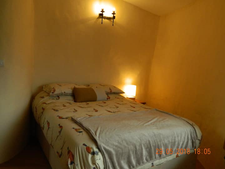 Bedroom 1 - king - first floor