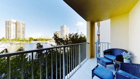 Waterfront 1 bedroom/1 bathroom