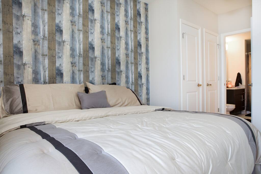 Plush linens