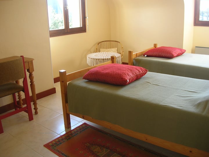 غرفة النوم 3 (الطابق)