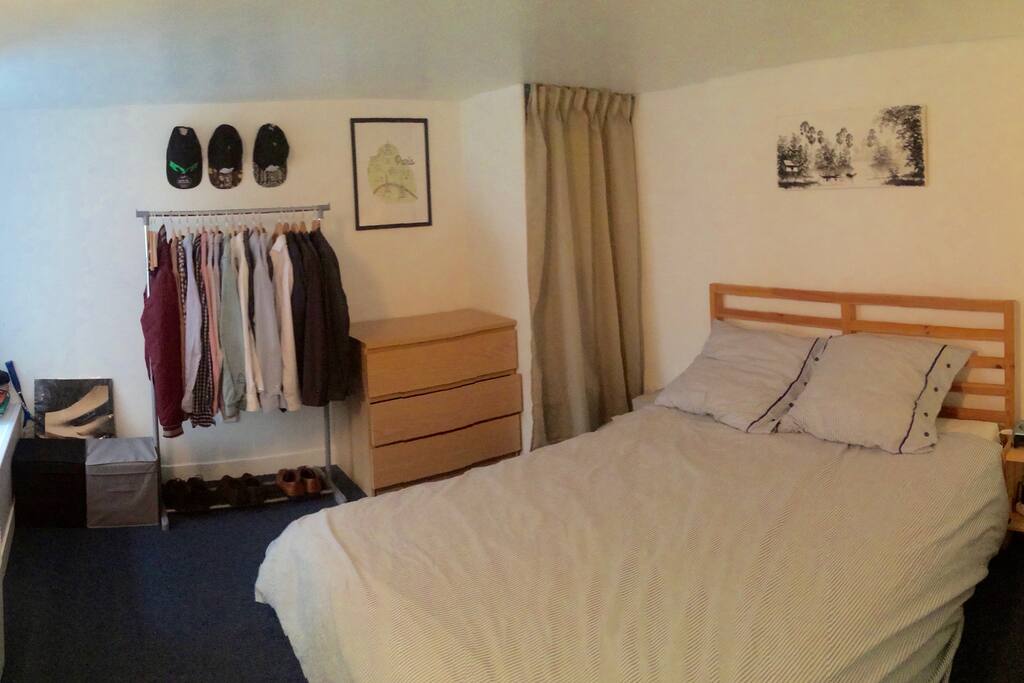 Chambre
Bedroom