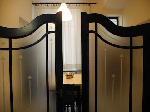 OLD TOWN PIAZZA CASTELLO