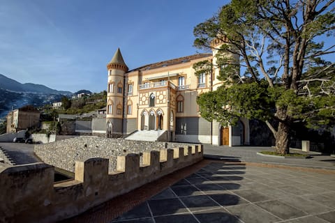 CASTLE MEZZACAPO a dream overlooking the sea