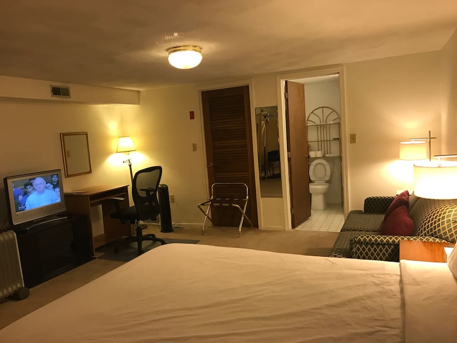 Furnished Basement For Rent : 2 bedroom furnished basement Beaches