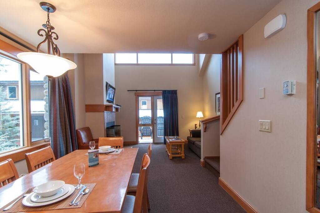 Hang out in this spacious, comfortable living area.