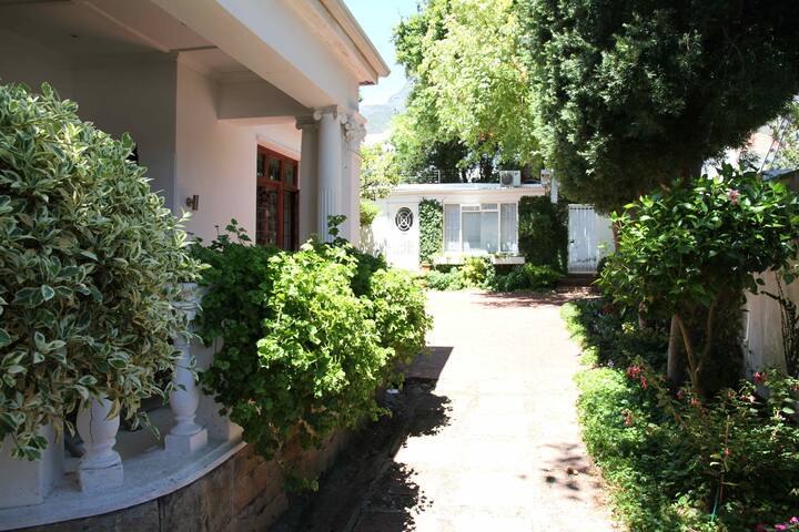 Gorgeous Family Home City Bowl Cape Town