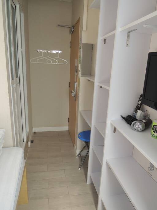 Desk area for laptop use! Ample space to use as wardrobe
