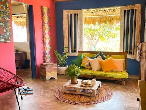 Icaraizinho Theme House near the Sea!