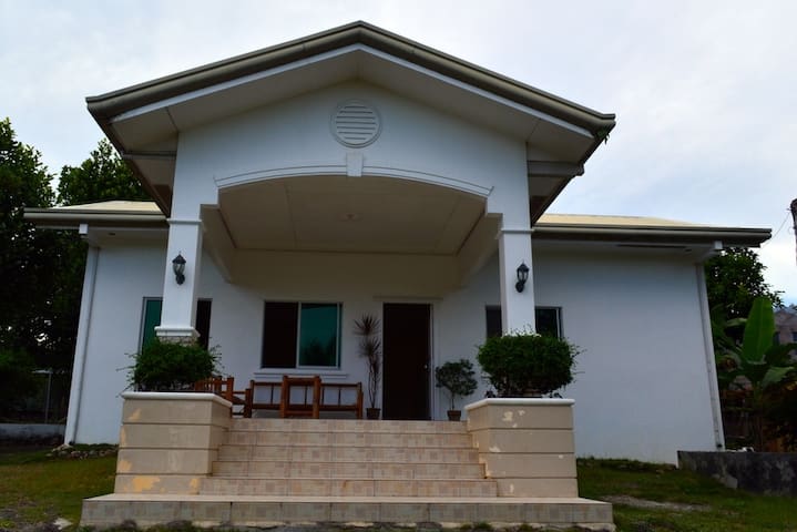 Arcenal Residencia 3 Borbon Cebu Island