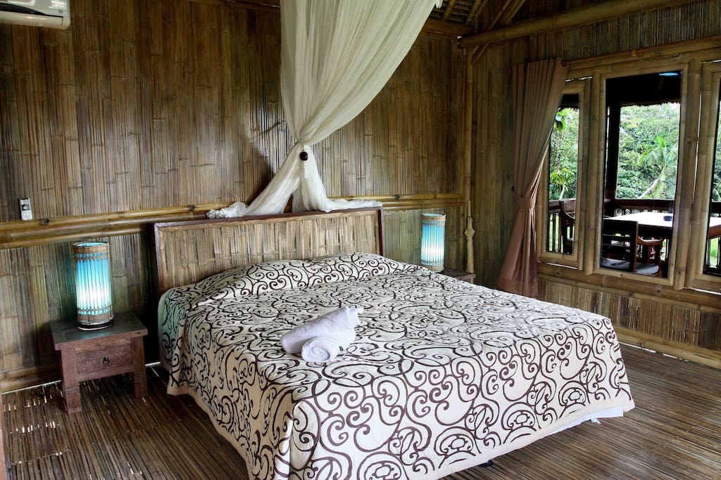 Bedroom-Double bed