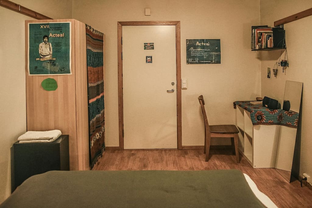 Other end of the room. Solid door with locking-possibility.