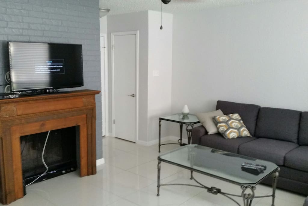 Living room. Bassett sectional seats 6! Sleeps well too.