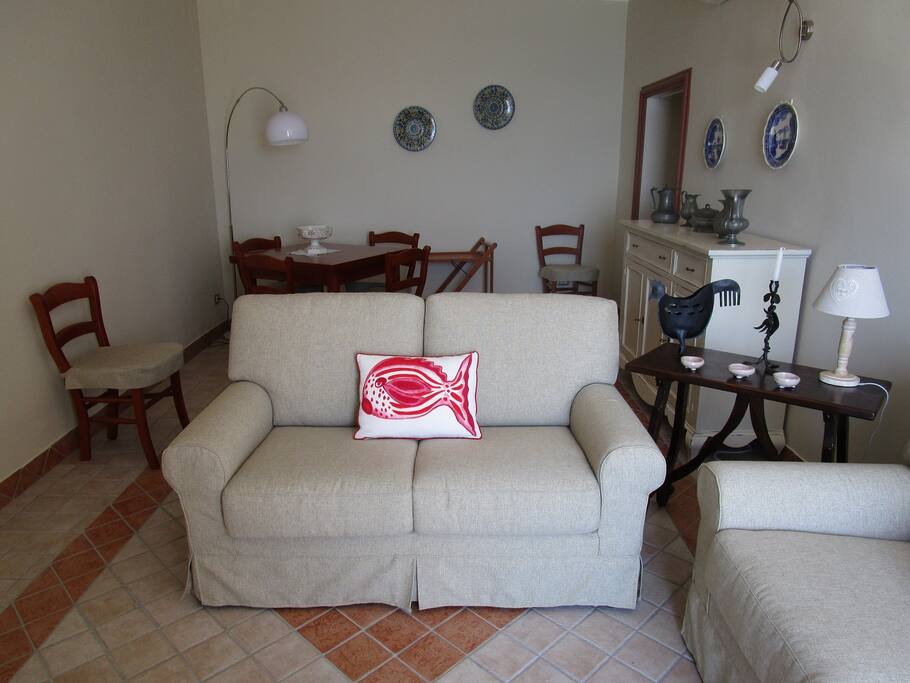 Living/dining room