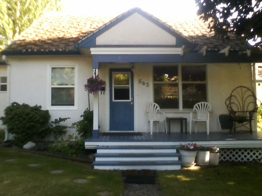 "Home Sweet Home" character home