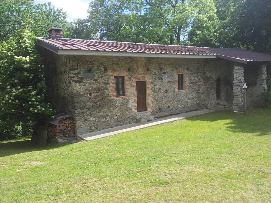 Eco Baita off-grid Alta Valle Pesio - Certosa di Pesio의 통나무집에서 살아보기, Piemonte, 이탈리아
